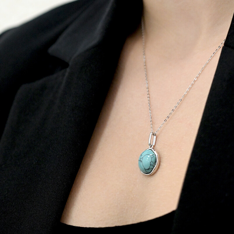 Stříbrný náhrdelník s tyrkysem 12162.3