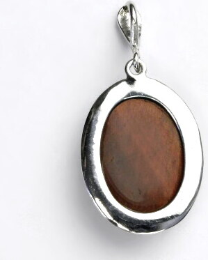 Čištín s.r.o. Stříbrný přívěsek, přírodní červené tygří oko, přívěsek s tygřím okem, P 1492