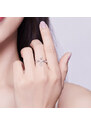 Royal Fashion nastavitelný prsten Filigránový křížek BSR041