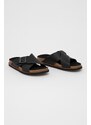 Kožené pantofle Timberland pánské, černá barva