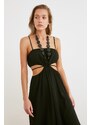 Trendyol černé vykrojené detailní plážové šaty