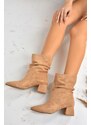Fox Shoes Women's Camel Suede Low Heeled Boots