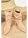 Fox Shoes Women's Camel Suede Low Heeled Boots