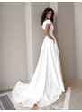 elegantní svatební šaty s rozparkem Mina