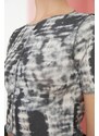 Trendyol Anthracite Tie-Dye Printed Fitted/Skinned Crop Crewneck Flexible Knitted Blouse