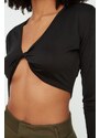 Trendyol Black Deep V Neck Super Crop Stretch Knitted Blouse