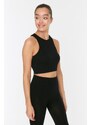 Trendyol Black Seamless/Seamless Lightly Supported/Shaping Knitted Sports Bra