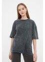 Trendyol Unisex Oversize/Wide-Fit Wear/Faded Effect Embroidery 100% Cotton T-Shirt
