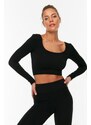 Trendyol Black Seamless/Seamless Crop Extra Stretchy Knitted Sports Top/Blouse