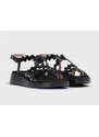 Lakované dámské sandály Wonders C6510 černá