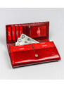 Dlouhá, lakovaná dámská peněženka z přírodní kůže - Lorenti - červená