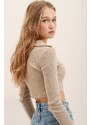Trend Alaçatı Stili Women's Beige Polo Collar Corduroy Soft Textured Crop Top