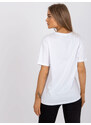 Fashionhunters Bílé tričko s aplikací a krátkým rukávem