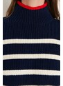 Trendyol Navy Široký vzor pruhovaný pletený svetr