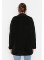 Trendyol černý oversized plyšový kabát se širokým střihem a semišovými detaily a knoflíky