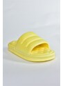 Fox Shoes Yellow Women's Casual/beach Slippers