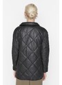 Trendyol Zimní bunda - Schwarz - Puffer