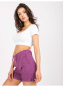 Fashionhunters Základní fialové ležérní šortky s kapsami