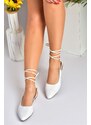 Fox Shoes White Women's Tie Ankle Flats shoes