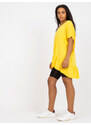 Fashionhunters Žlutá asymetrická tunika větší velikosti s volánem