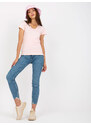 Fashionhunters Základní světle růžové tričko s výstřihem do V