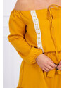 K-Fashion Šaty s otevřenými rameny a krajkou v hořčicové barvě