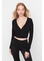 Trendyol Black Tie Detail Vypasovaná Crop Dvouřadá viskózová strečová pletená halenka