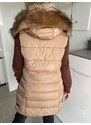 Dámská zimní vesta s masivní kapucí béžová