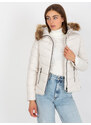 Fashionhunters Bílá prošívaná přechodná bunda s kapucí