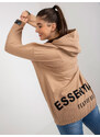 Fashionhunters Velbloudí mikina na zip větší velikosti s textem na zádech
