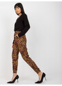 Fashionhunters Tmavě béžové a černé leopardí tepláky