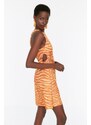 Trendyol Orange Vystřihnuté detailní tkané šaty
