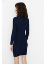 Trendyol Navy Blue Mini pletené šaty se stojatým límečkem