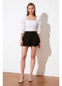 Dámské kraťasy Trendyol Skirt-Looking Shorts