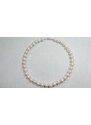 Náhrdelník z velkých bílých perel
