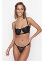 Trendyol Black Lace Kostice kryté spodní prádlo Set