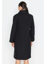 Trendyol Black Oversized Wide Collar Detailní razítkovaný kabát