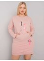 Fashionhunters Větší růžové dámské šaty větší velikosti s kapsičkou