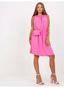 Fashionhunters Růžové šaty jedné velikosti ke kolenům