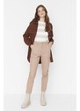 Džínová bunda Trendyol Brown s dvojitou kapsou ze 100% bavlny