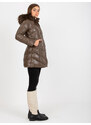 Fashionhunters Tmavě hnědá lakovaná zimní bunda s prošíváním