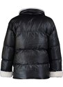 Trendyol Black Oversize Plyšový detailní nafukovací kabát