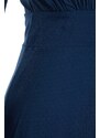 Trendyol Námořnické modré knoflíkové šaty s detailem