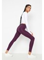 Trendyol Plum push-up představoval pletené sportovní legíny po celé délce