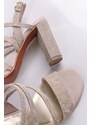 Marco Tozzi Zlaté třpytivé sandály na hrubém podpatku 2-28391