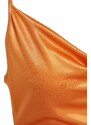 Trendyol Dlouhé večerní šaty v oranžovém pleteném saténu