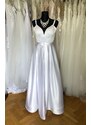 bílé saténové svatební šaty Carol