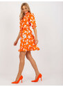 Fashionhunters Oranžové šaty na zip s potiskem a páskem