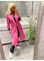 Růžový jarní kabát