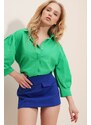 Trend Alaçatı Stili Women's Green Balloon Sleeve Basic Poplin Shirt with Concealed Pop-up